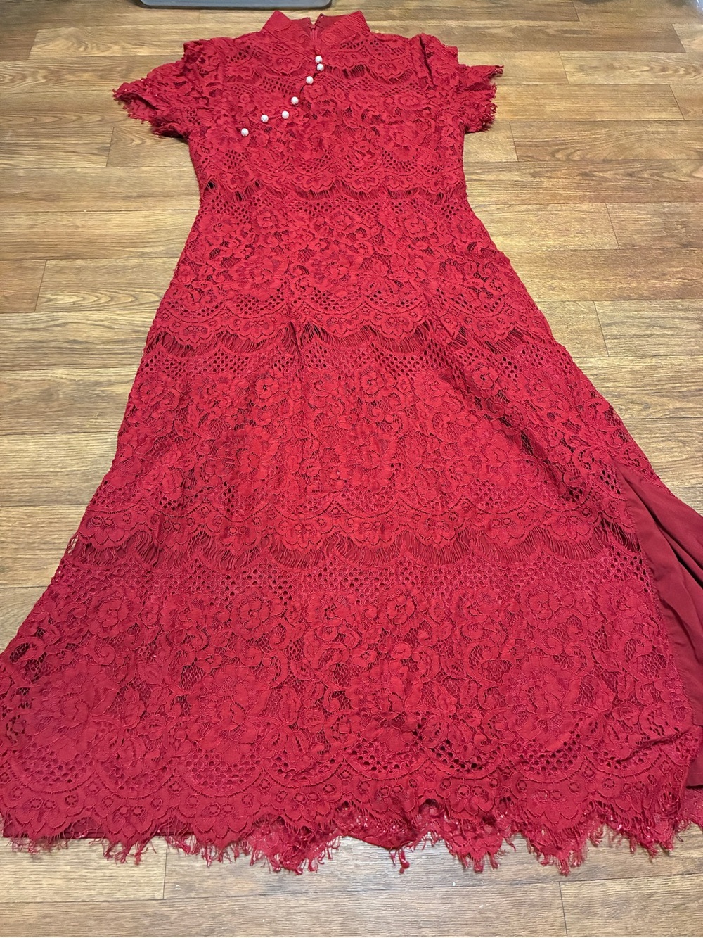 Junior’s Red Lace Dress with Mandarin Collar Size Large